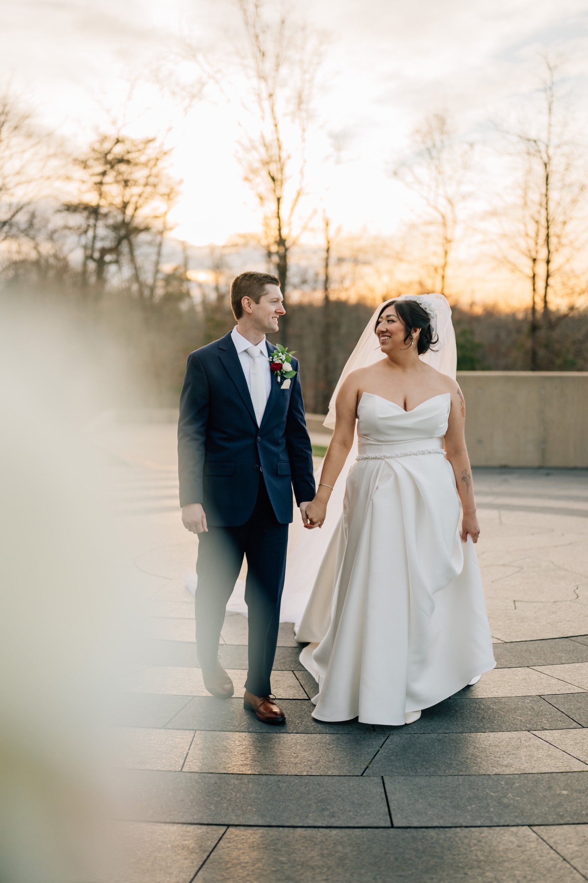 carousel-hero-element image-1