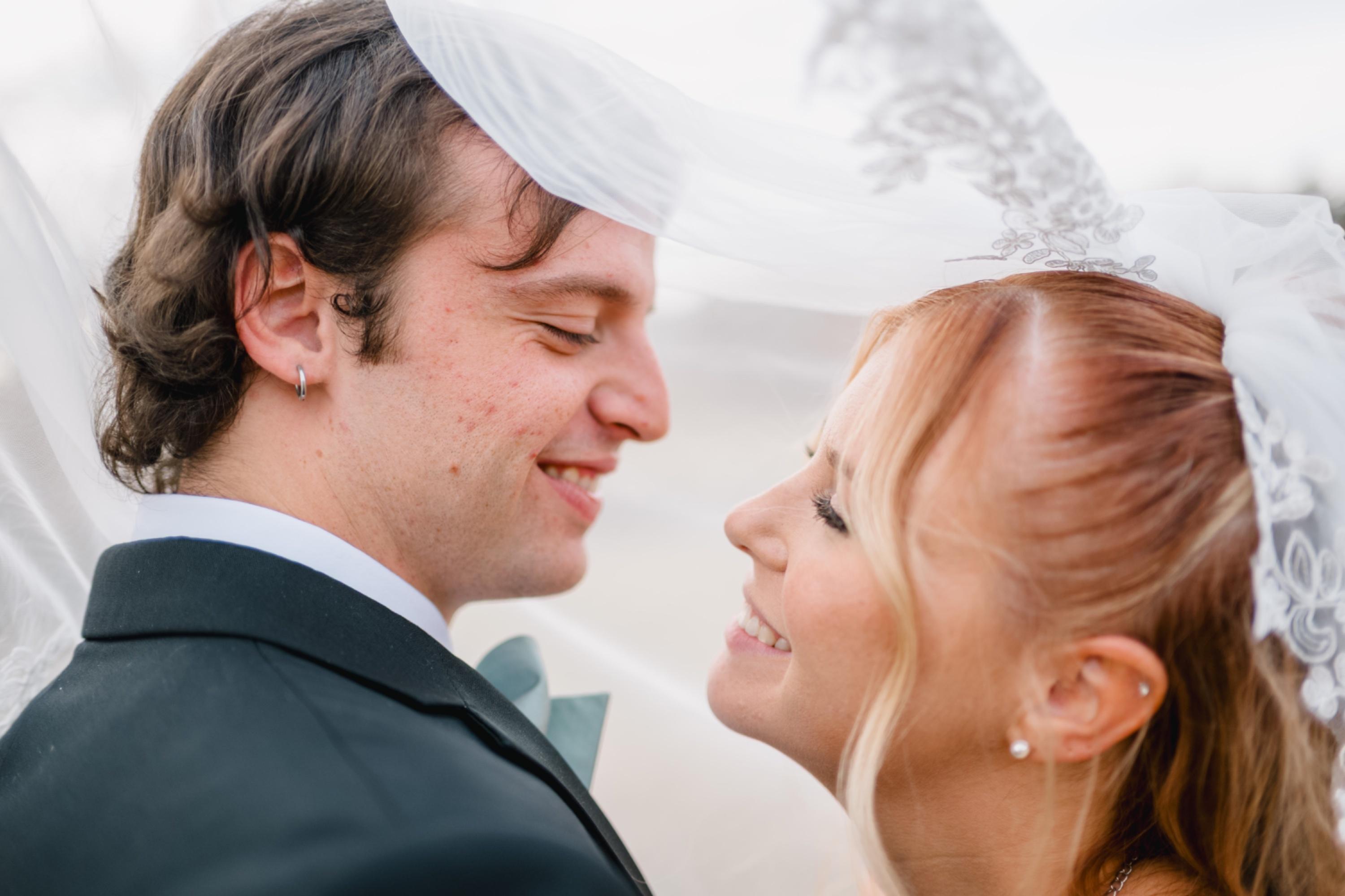 carousel-hero-element image-0