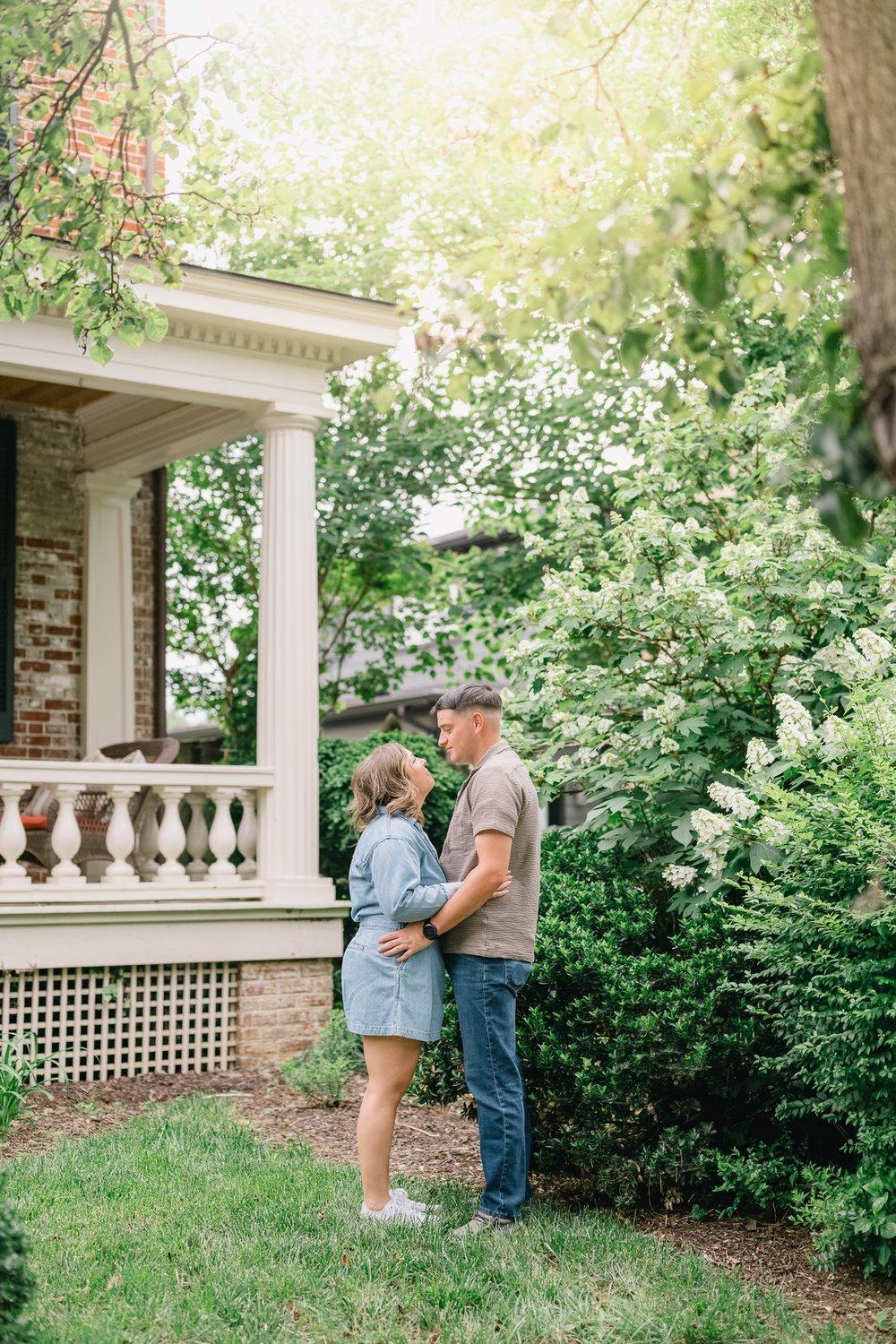 carousel-hero-element image-13